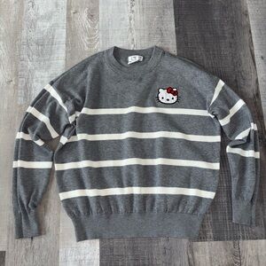 🩶Hello Kitty Gray Sweater with Stripes